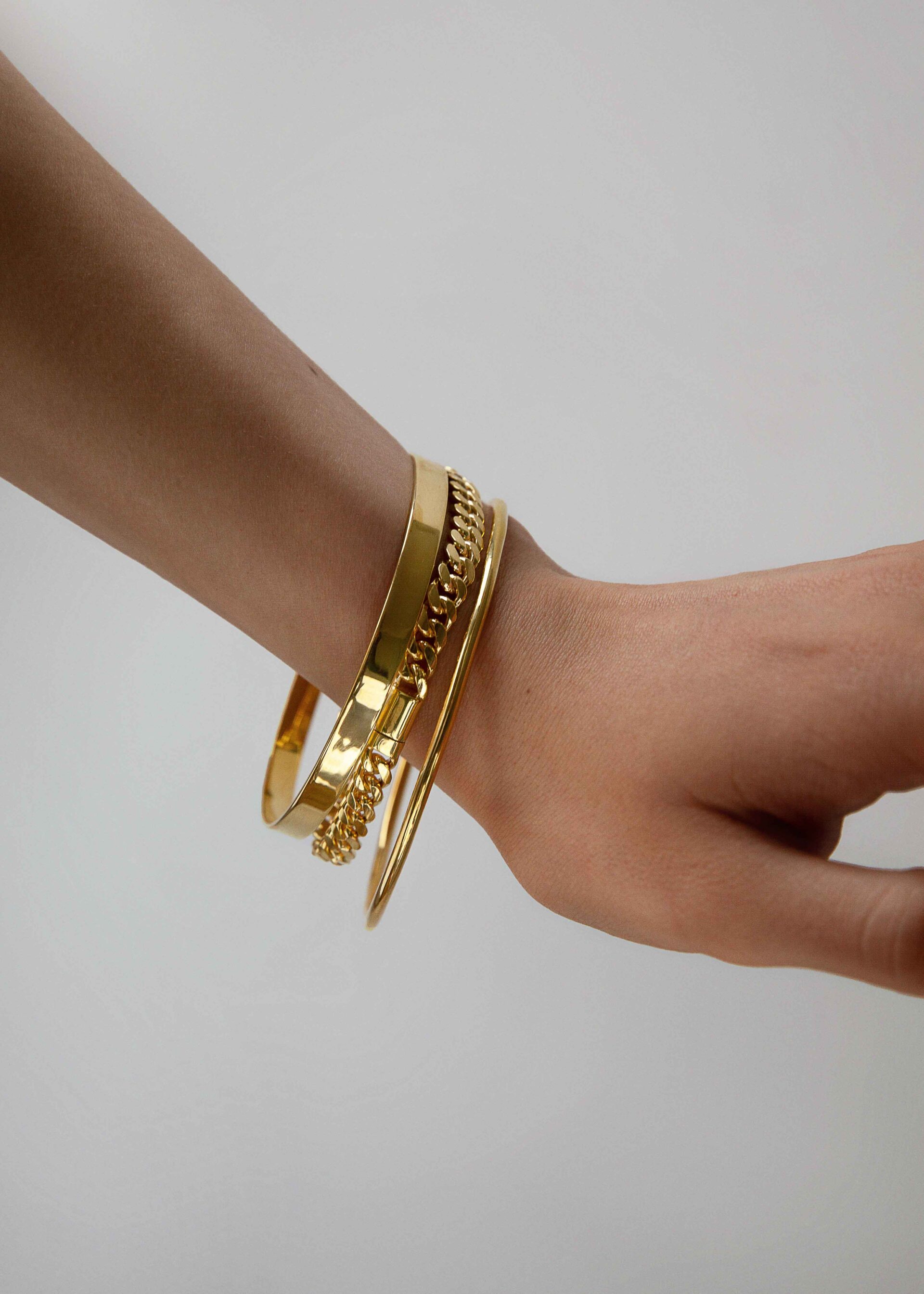 https://brua.com.ua/shop/bracelet-1-silver-plated-yellow-gold/
